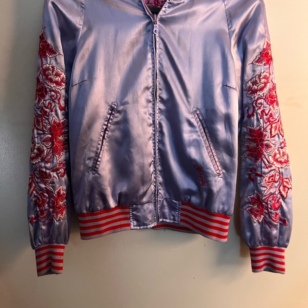 Worn twice , looks and feels brand new size medium- bought in Italy a few months